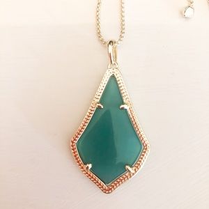 NWOT KENDRA SCOTT Alex Necklace